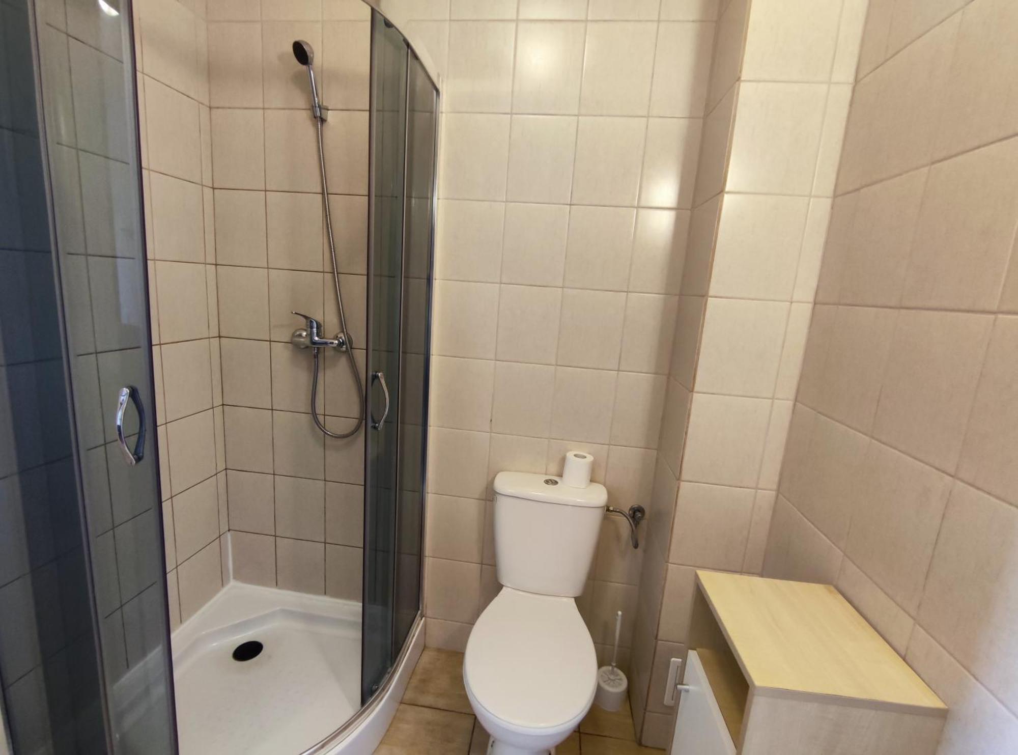 Hotelik Europa Apartamenty I Pokoje Goscinne Uniescie Exterior photo