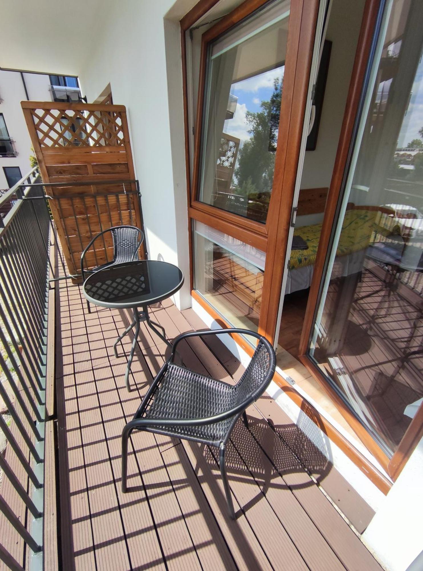 Hotelik Europa Apartamenty I Pokoje Goscinne Uniescie Exterior photo